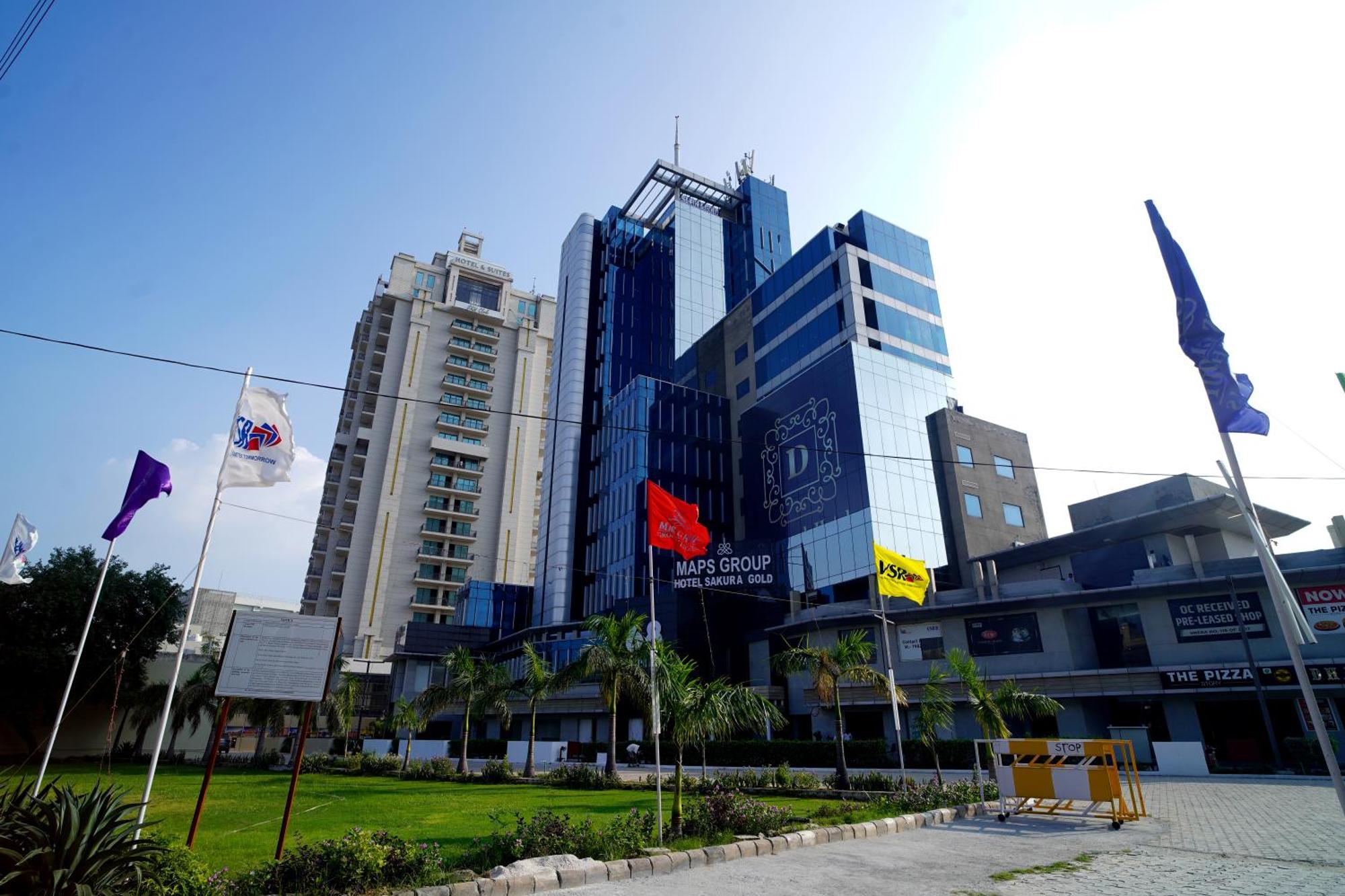 Hotel Sakura Gold Gurgaon Eksteriør bilde