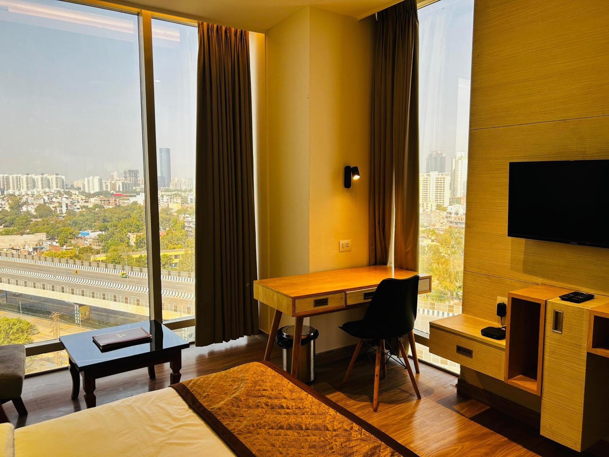 Hotel Sakura Gold Gurgaon Eksteriør bilde