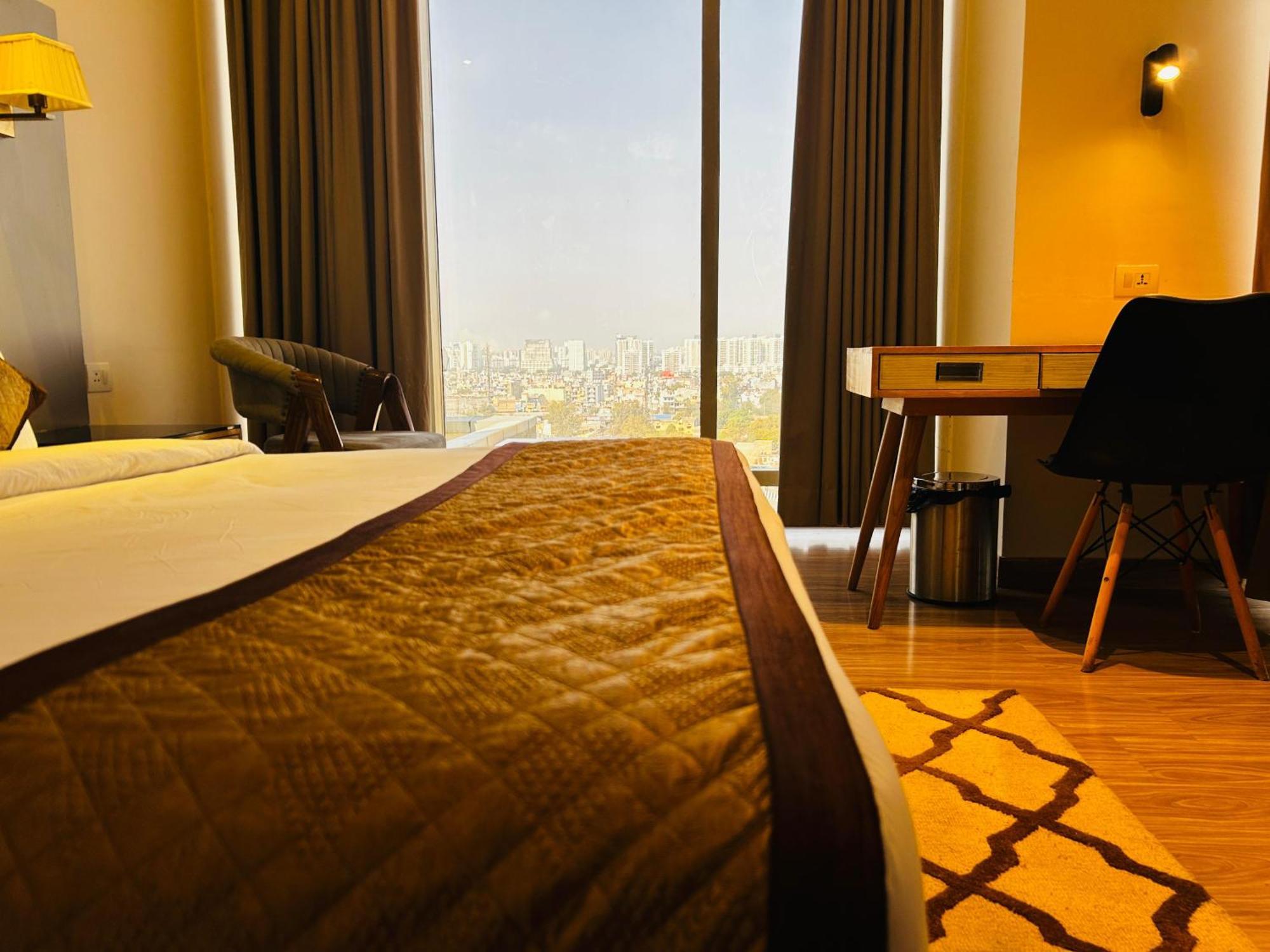 Hotel Sakura Gold Gurgaon Eksteriør bilde